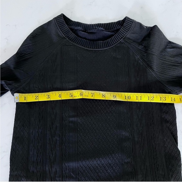 Lululemon Rest Less Pullover 2 - Picture 9 of 12